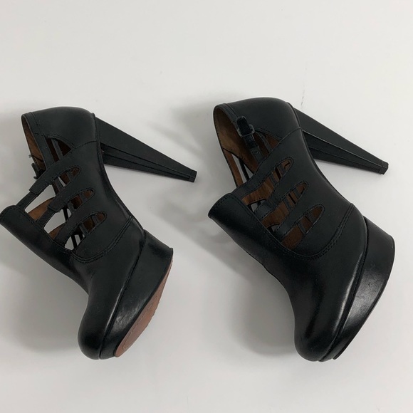 No 704b. Black Leather Platform Side Cage Heels 38 - Picture 3 of 8